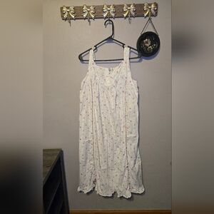 The 1 For U Floral Sleeveless Nightgown